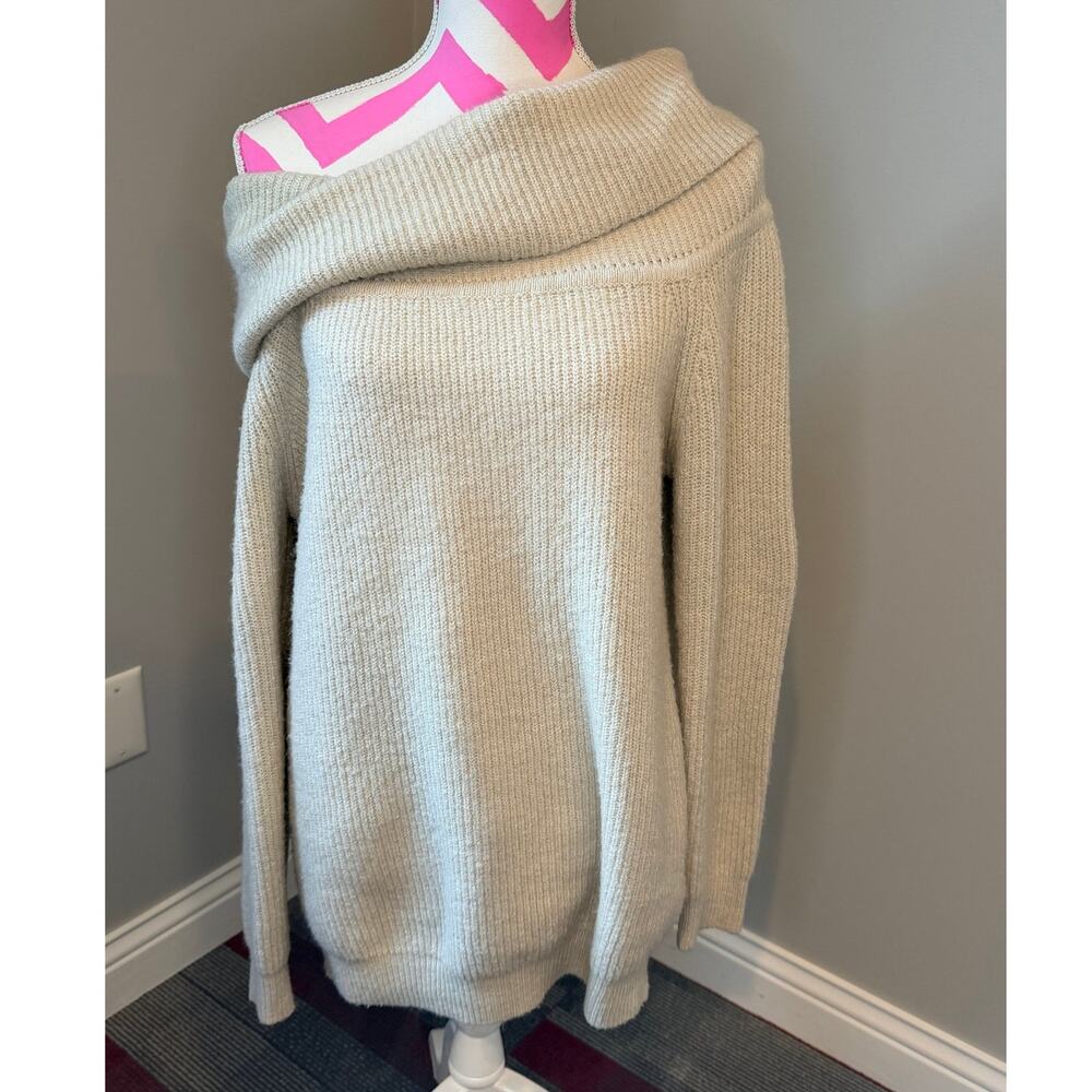 Forever 21 Contemporary Off Shoulder Knit Sweater Cream Tan Oversized XL Women's